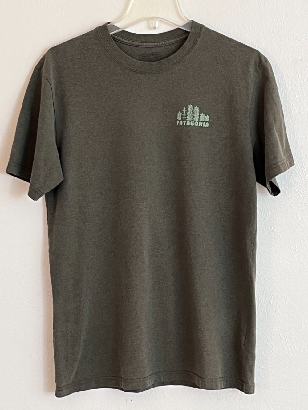 Patagonia Men's Olive Green Cotton Graphic Print T-Short Sleeve Shirt M Outdoors